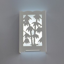Moderní kreativní bílé vyřezávané vzory nebo vzory na bambusových nástěnných lampách