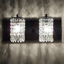Moderní nástěnné svítidlo s křišťálovými přívěsky a 2 svítidly v lesklém chromu