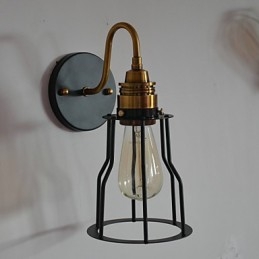 Minimalistické umělecké nástěnné svítidlo s černým kovovým stínidlem