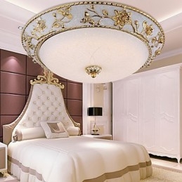 Moderní současná kovová zapuštěná montáž