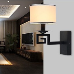 Moderní současná rustikální chata Moderní současná venkovská malba pro prostředí v mini stylu