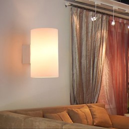 Skleněná nástěnná lampa pro kovovou základnu a skleněné stínidlo pro světlo v ložnici