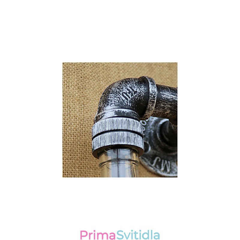 Rustic Lodge mosazný prvek pro nástěnné svítidla s osvětlením v prostředí světle modré