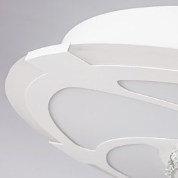 Moderní současná kovová zapuštěná montáž