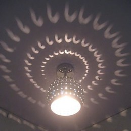 Kreativní porézní kuličkový estetický odraz Absorb Dome Light kovaná železná lampa