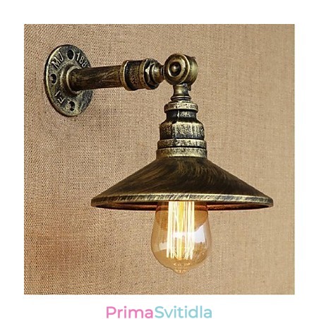 Nástěnné svítidlo z vodních trubek v industriálním stylu