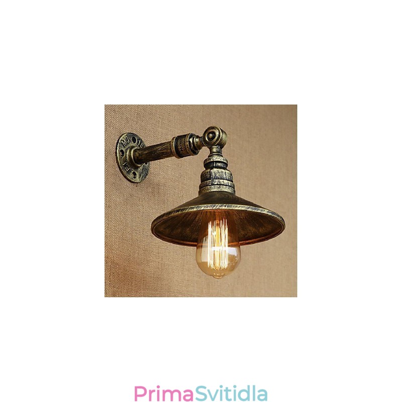 Nástěnné svítidlo z vodních trubek v industriálním stylu