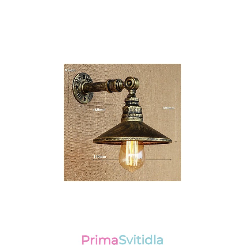 Nástěnné svítidlo z vodních trubek v industriálním stylu