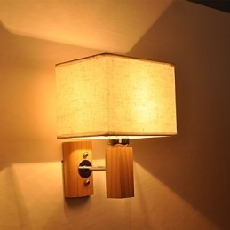 Jednoduchá nástěnná lampa Noční stolní lampa s látkovým stínidlem a masivním dřevem do ložnice Komoda Obývací pokoj Dětský pokoj