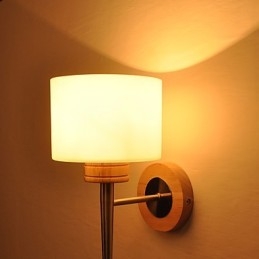 Jednoduchá nástěnná lampa Noční stolní lampa se skleněným stínidlem a masivním dřevem pro komodu do ložnice Obývací pokoj Dětský pokoj