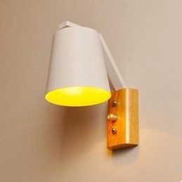 Spínač lampy s teplou dřevěnou železnou postelí Creative Personality s Nordic Corridor Study