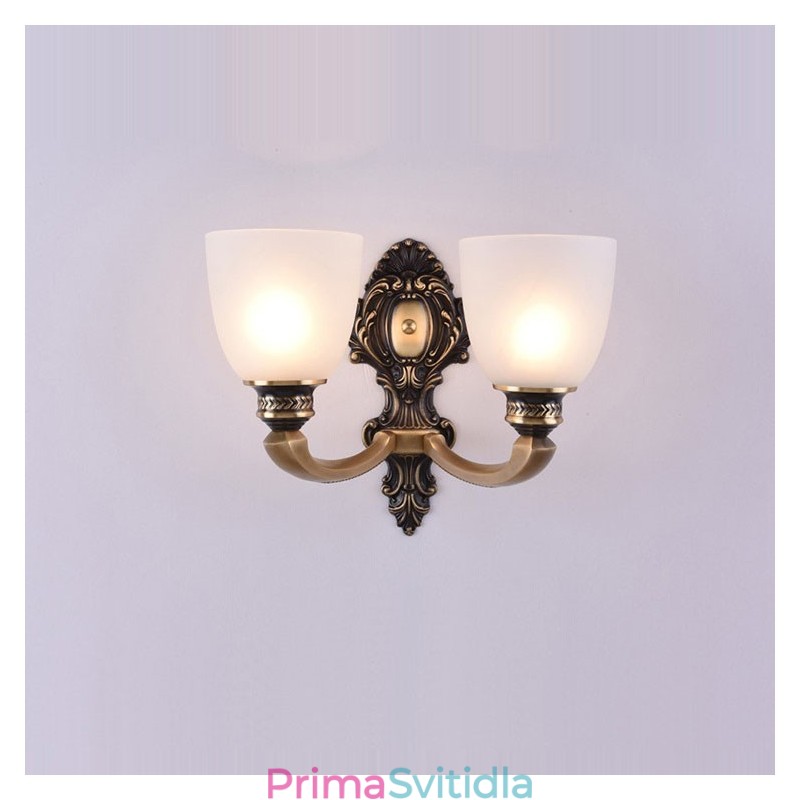 Pure Brass Luxusní rustikální retro Vintage mosazné nástěnné svítidlo se 2 svíčkami Speciální pro hotelovou kancelář Showroom Obývací pokoj Jídelna