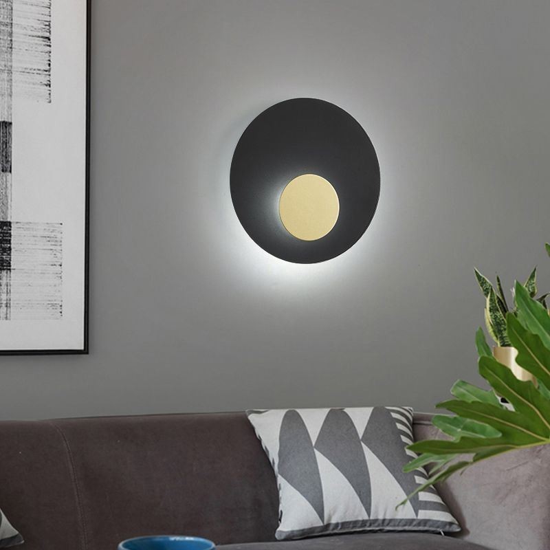 Nástěnné svítidlo Nordic Wall Light Black Gold Kulaté celoměděné nástěnné svítidlo