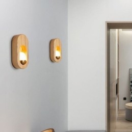 Japonská nástěnná dekorace ze světlého dřeva nástěnná lampa vstupní ulička