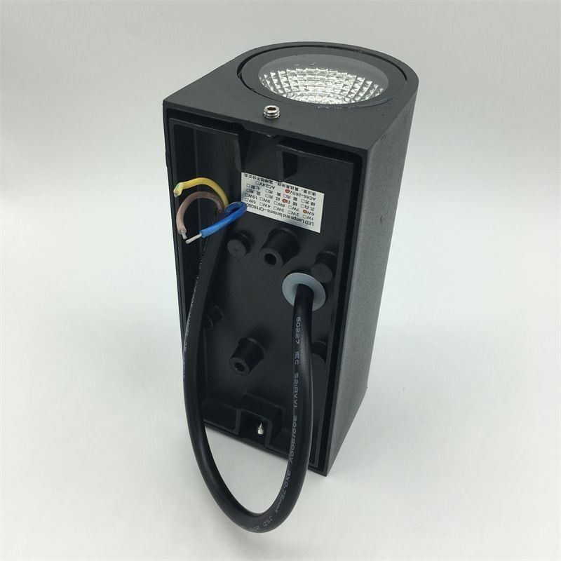 Nástěnná lampa Moderní jednoduché hliníkové vnitřní umělecké nástěnné svítidlo