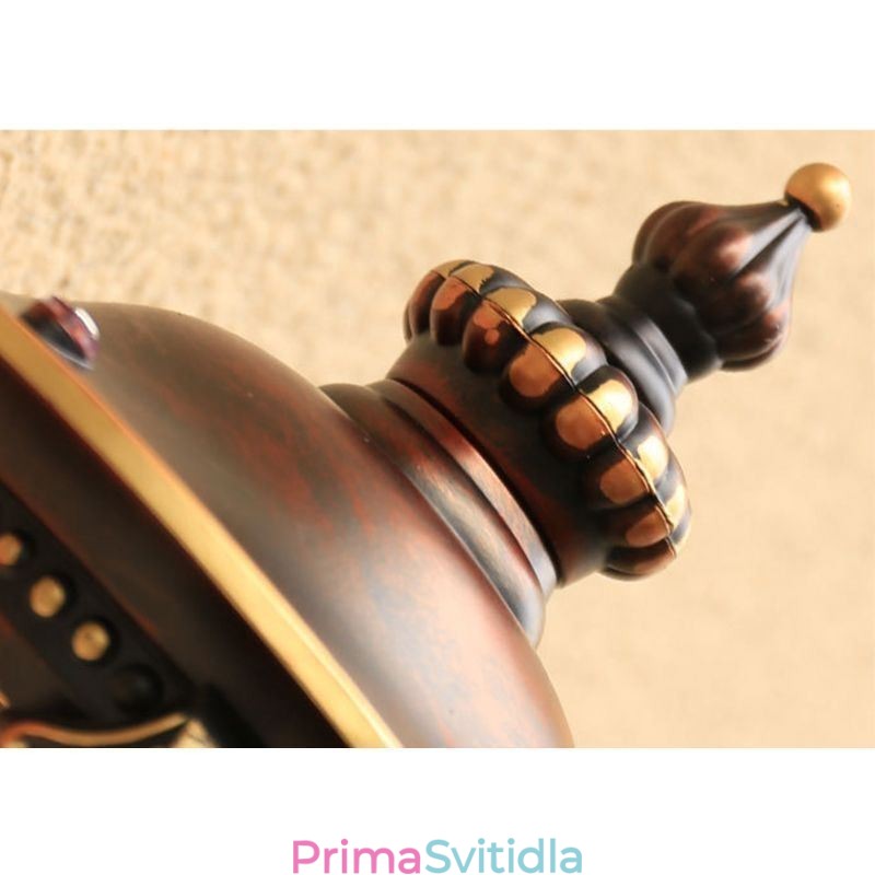Evropské retro venkovní nástěnné nástěnné svítidlo Vodotěsné vyřezávané nástěnné osvětlení Zahrada Balkon Nádvoří