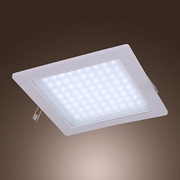 Moderní galvanicky pokovený plast v mini stylu