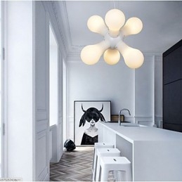 Jednoduchá skleněná závěsná lampa