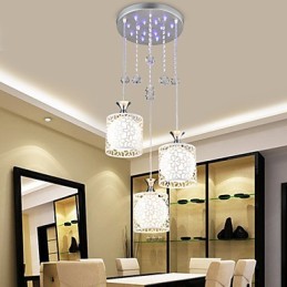 Současná a smluvní tři kreativní křišťálová lampa z tepaného železa