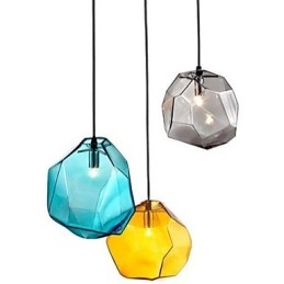 Kreativní ledové křišťálové sklo s diamantovým závěsným chromatickým kapkovým světlem