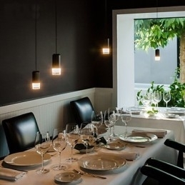 Severní Evropa kreativní smluvní a geometrické linie design závěsné světlo
