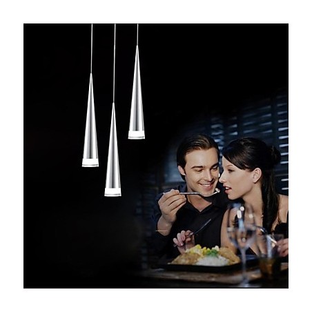 Moderní moderní závěsné svítidlo z chromového kovu Moderní moderní závěsné svítidlo z chromového kovu